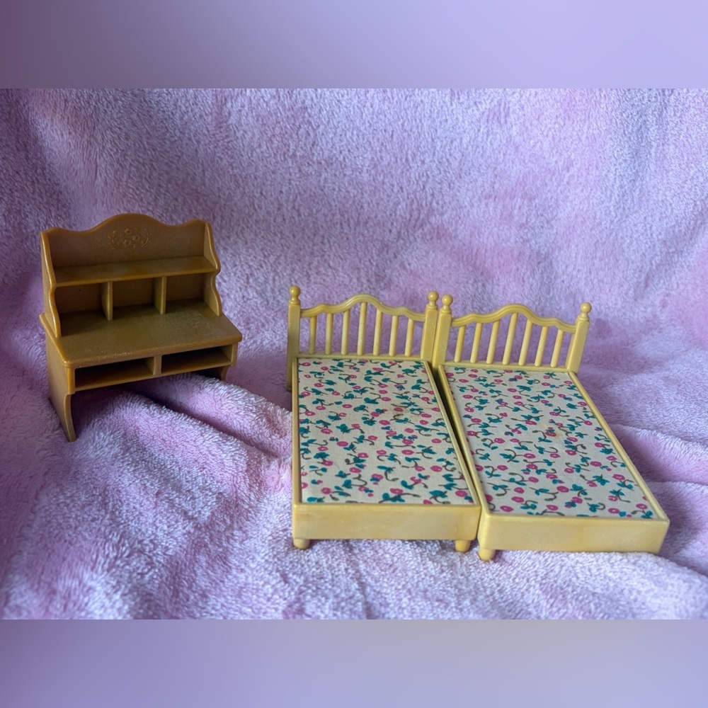 Vintage calico critter furniture